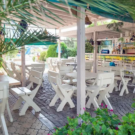 Лозенец Резорт Hotel