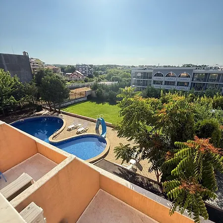 Лозенец Резорт Hotel