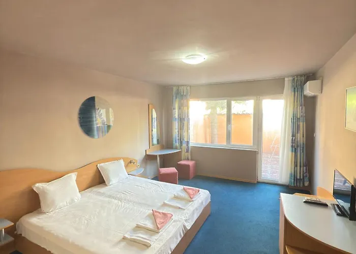 호텔 Лозенец Резорт 로제넷츠