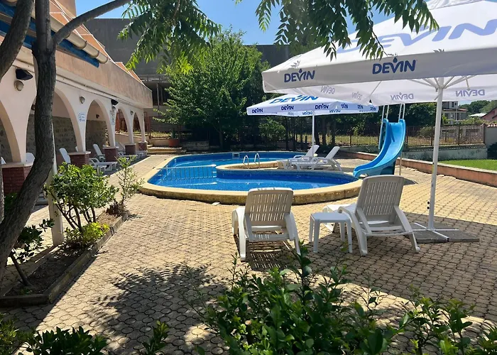 Лозенец Резорт 호텔