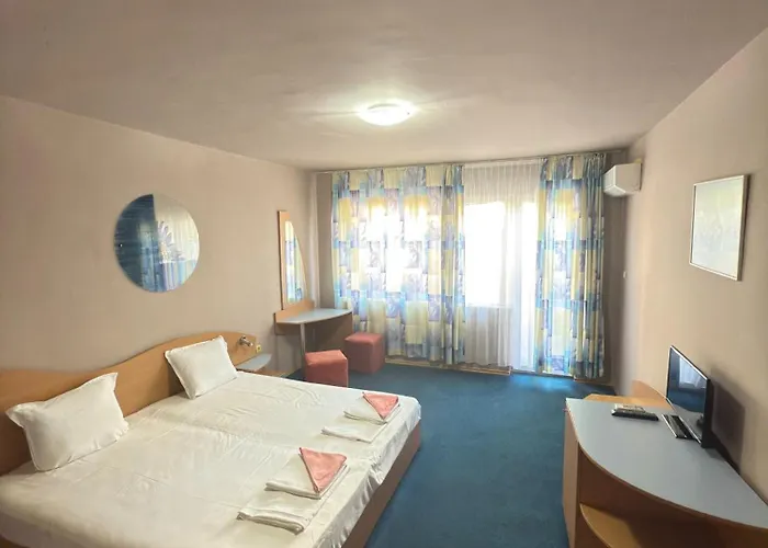 Лозенец Резорт Hotel